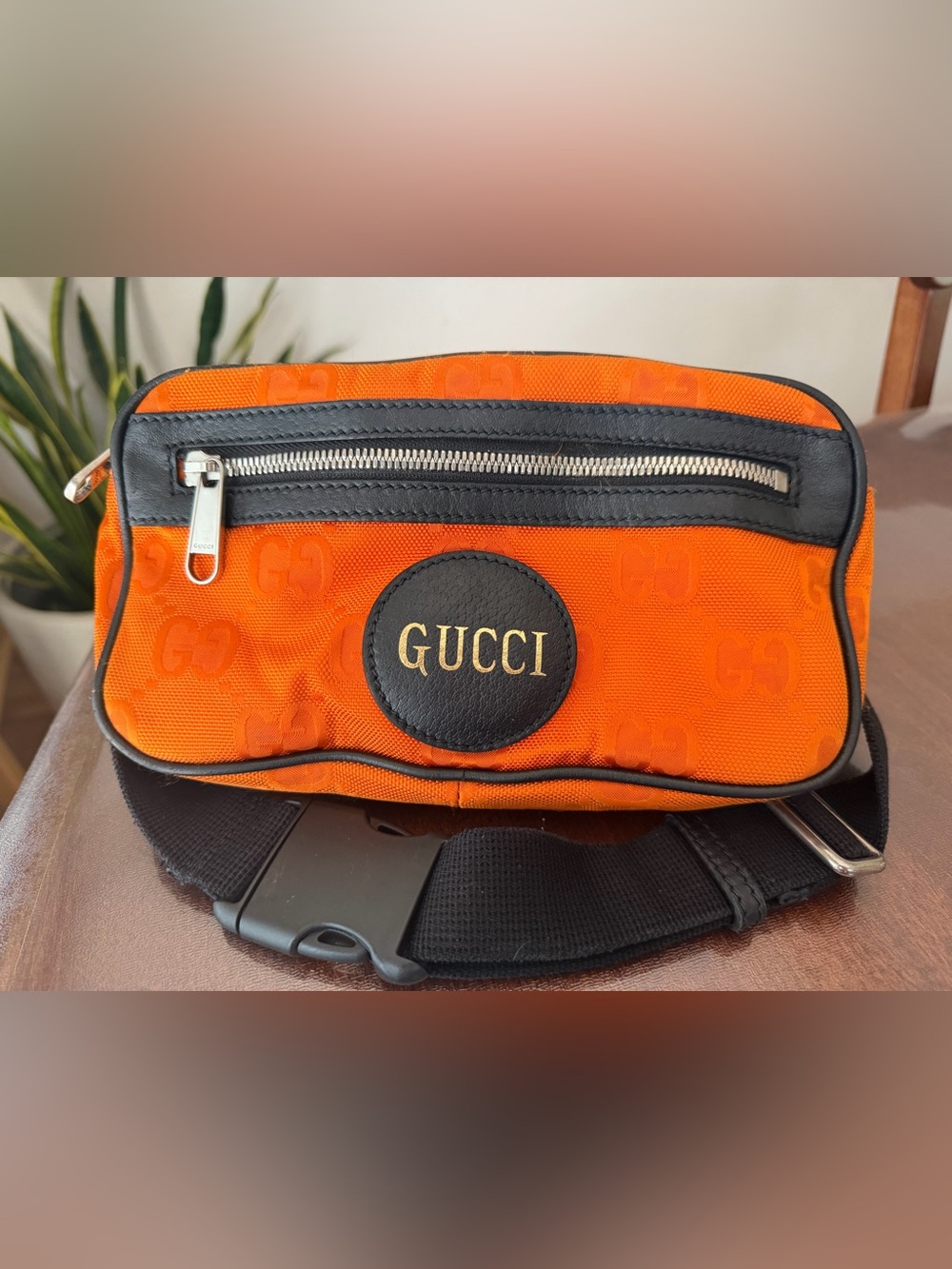 Authentic Gucci Off The Grid Belt Bag $980
